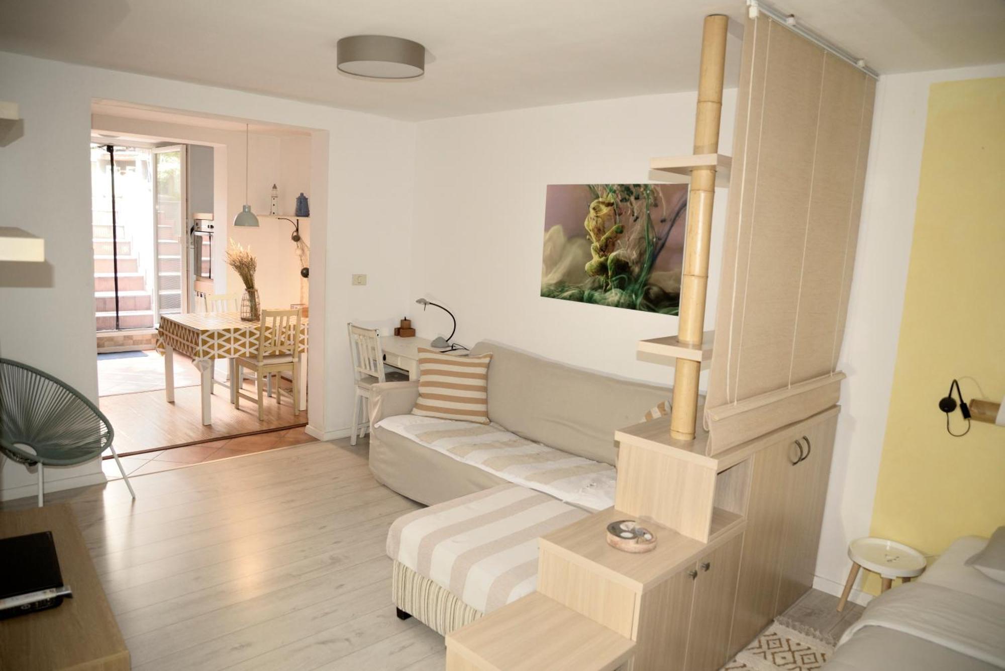 Medizen Apartment Izola Exteriör bild